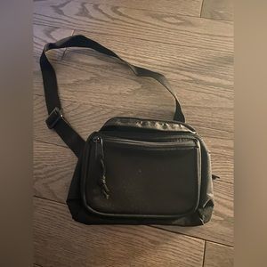 Fanny pack